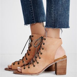 Free People Jeffrey Campbell tan Minimal Lace ups